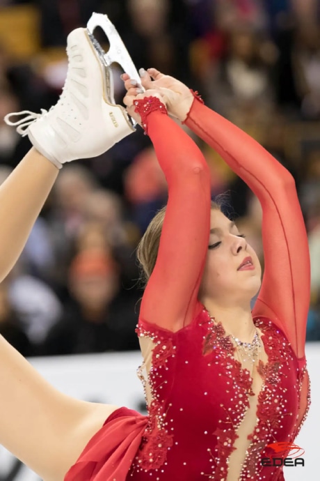 Ice Gallery Skates U.S.